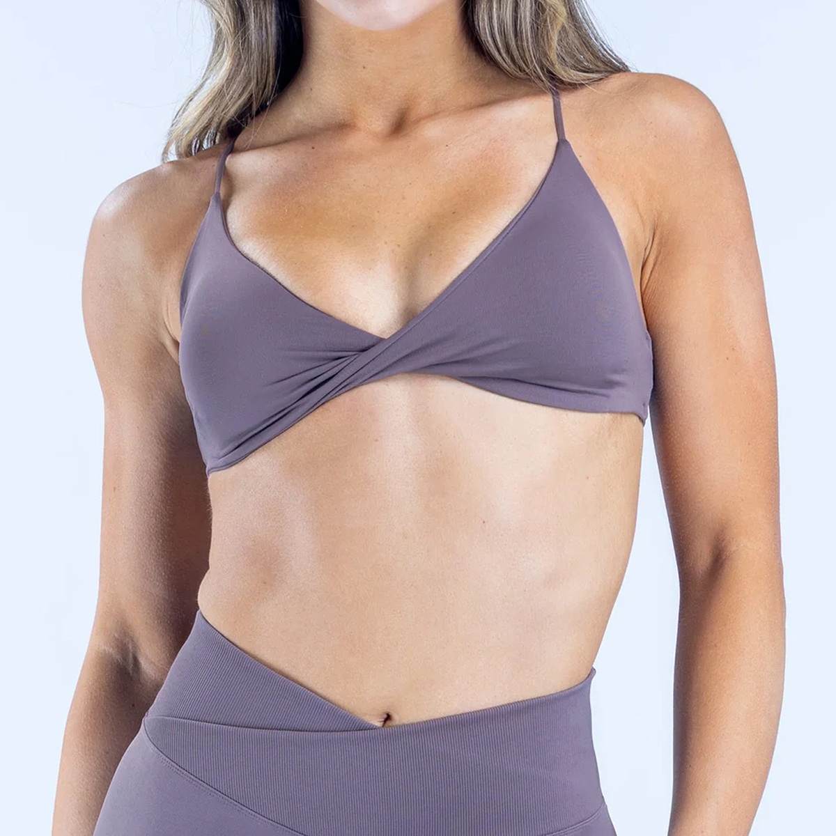 Vision Twist Front Sports Bra  - Quick Dry Underwear 评论和价格